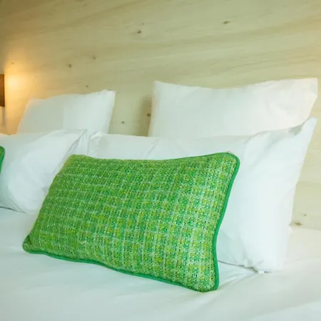 Ysotop Hotel 4*